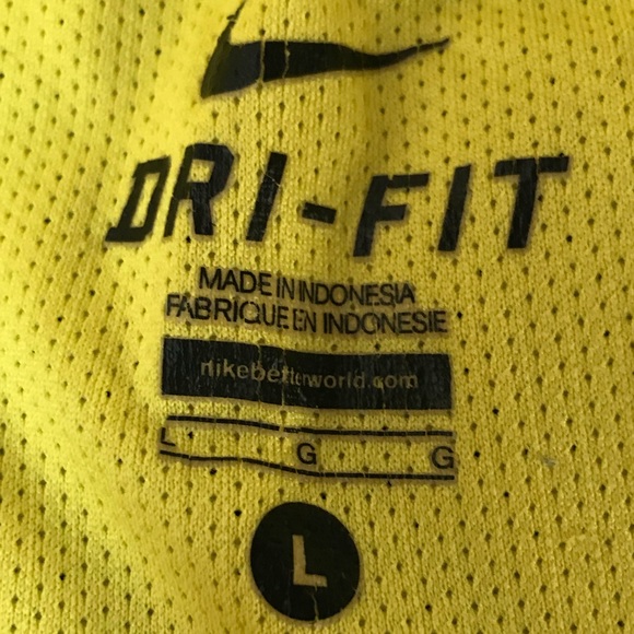 Nike men’s sport/ short made in Indonesia large - Picture 7 of 7